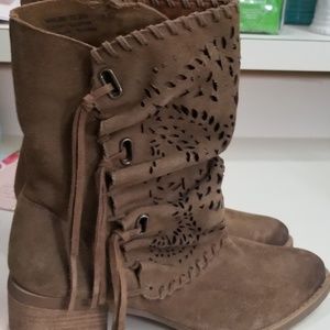 Mushroom color Naughty Monkey Fringe Boots 8 1/2